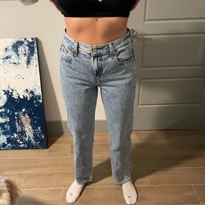 Levi’s boyfriend jeans size 26